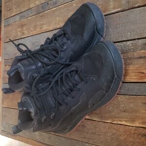 Women's waterproof high top vans